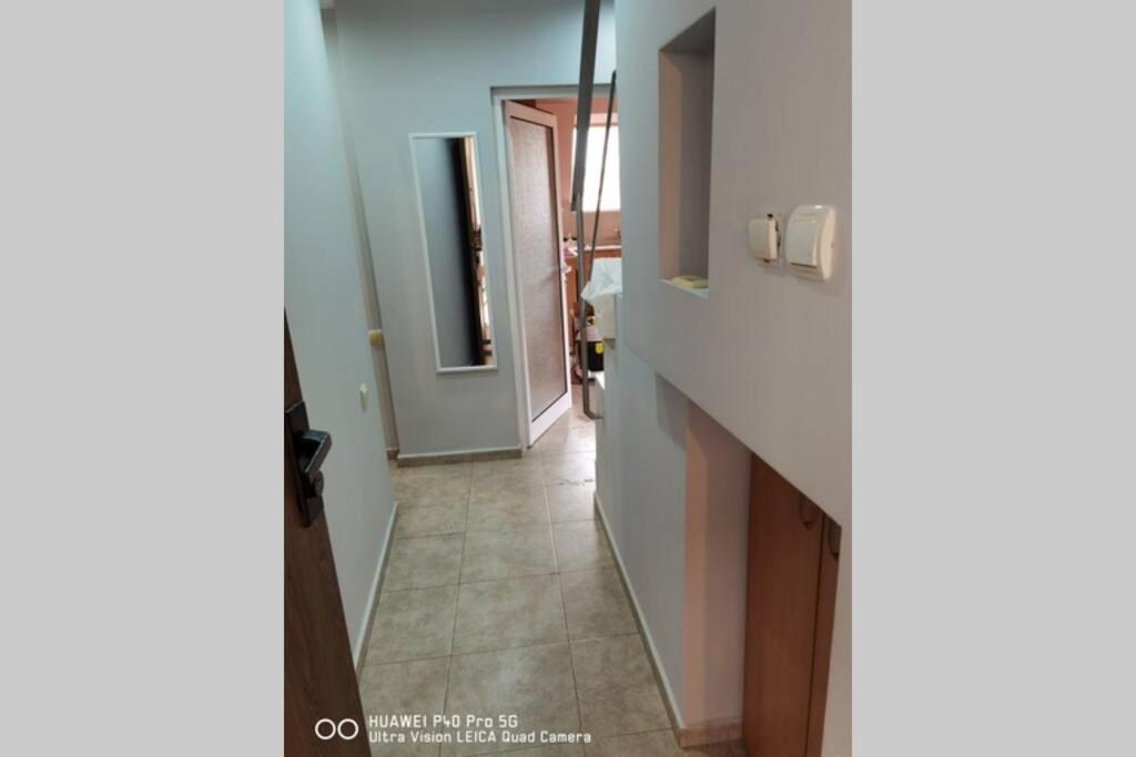 Апарт Хотел Мелани Plovdiv Ngoại thất bức ảnh